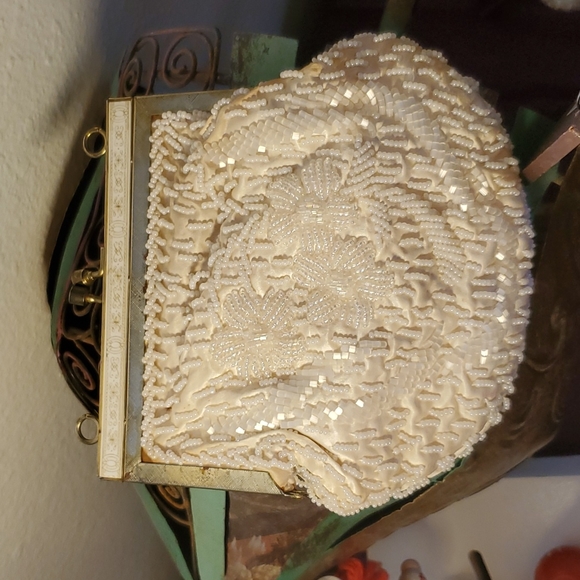 Mister Ernest Vintage Beaded Clutch - Picture 2 of 14